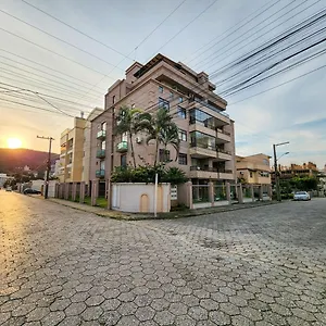 Apto El Shadday 202 Cento E Cinqueenta Metros Do Mar Apartamento